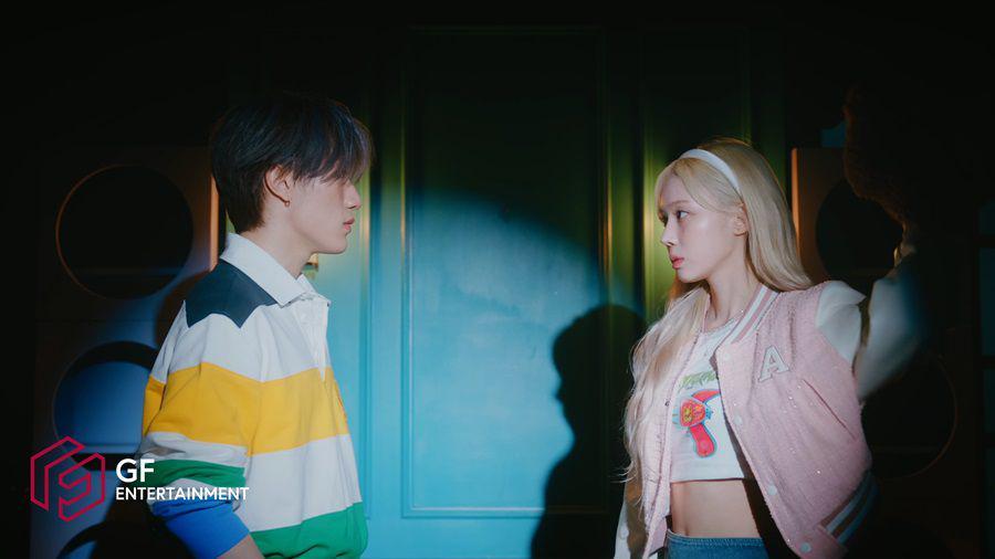 Bang Yedam dan Winter aespa Rilis 'Officially Cool', Duet Perdana