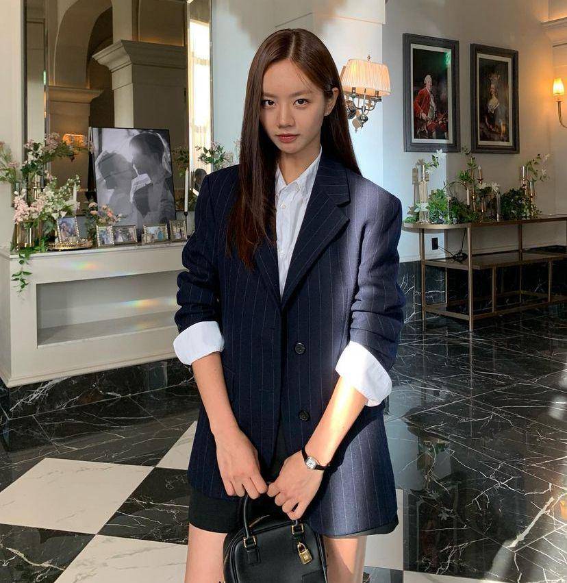 Lee Hyeri (instagram.com/hyeri_0609)