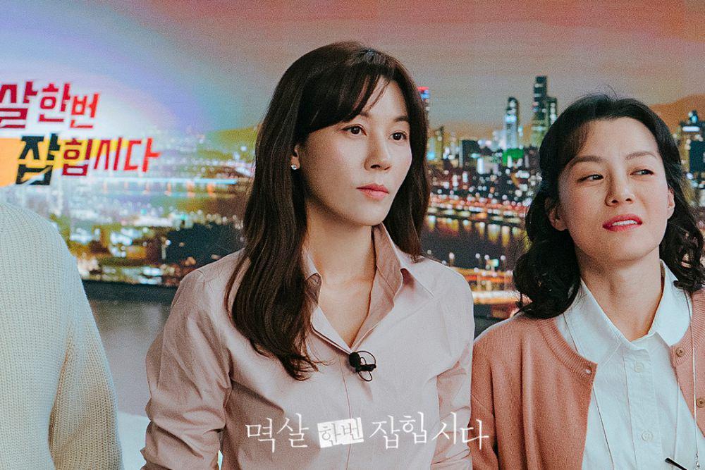 7 Totalitas Seo Jung Won sebagai Reporter di Nothing Uncovered
