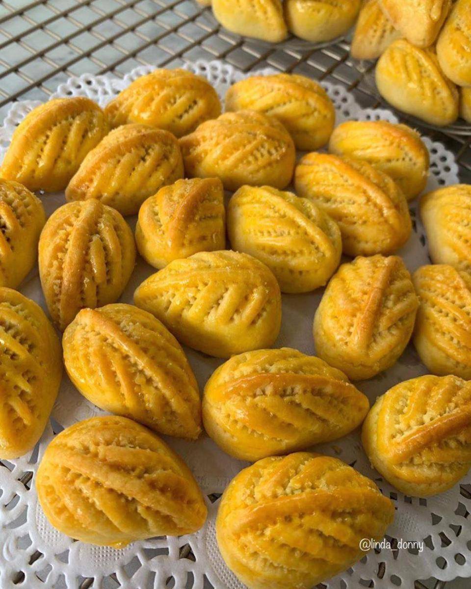 kue ma’amoul keju isi kurma (instagram.com/aneka.resep.kue.kering)