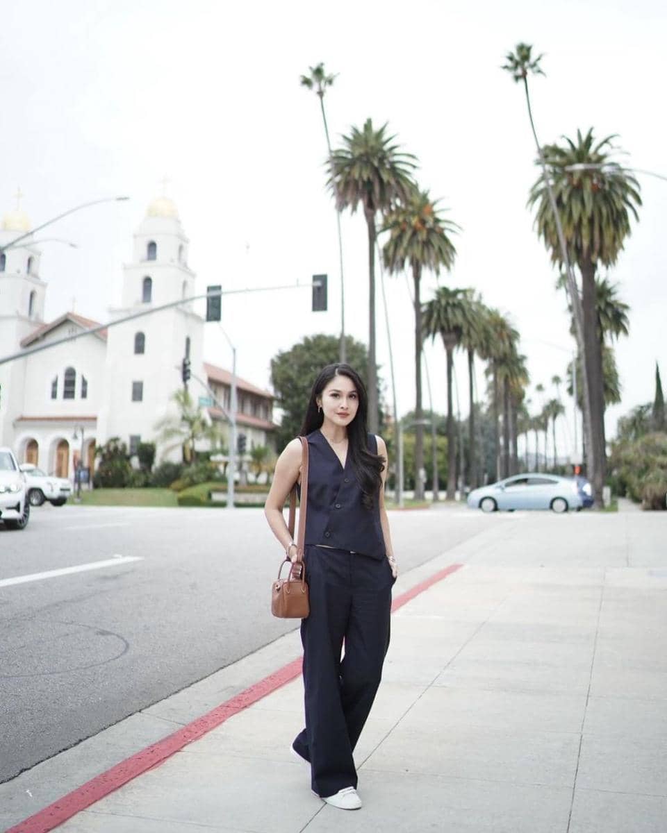 Potret Sandra Dewi liburan ke California (Instagram.com/sandradewi88)
