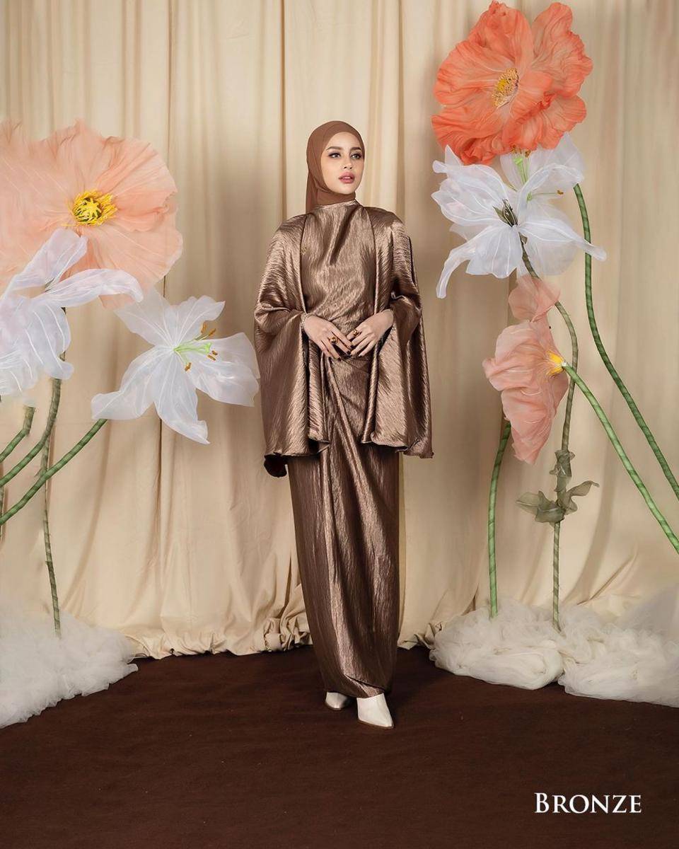 Inspirasi Baju Lebaran dari Sylmibasic, Brand Aghnia Punjabi (instagram.com/sylmi.signature)