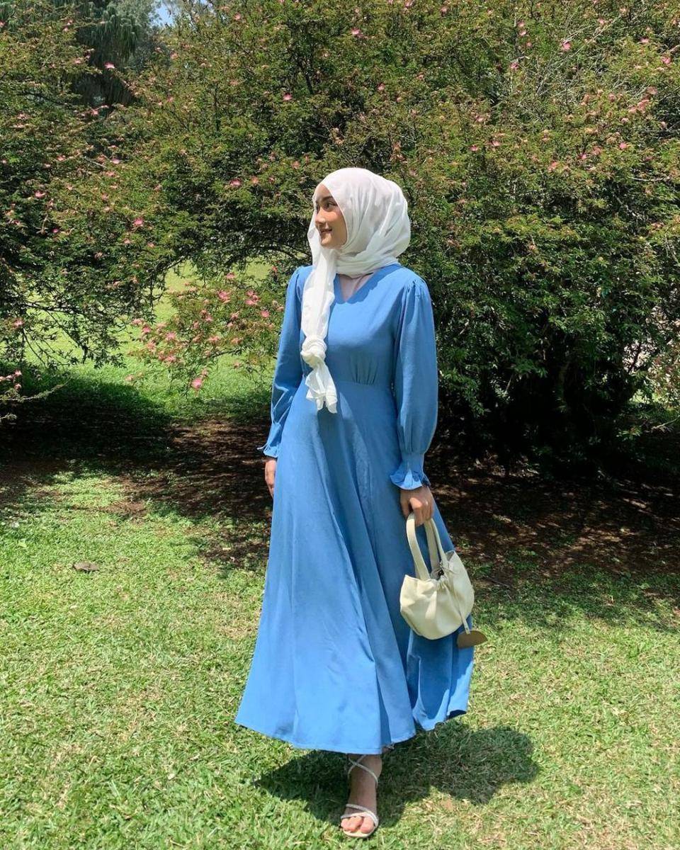 inspirasi OOTD ala Dian (instagram.com/diannn.d)