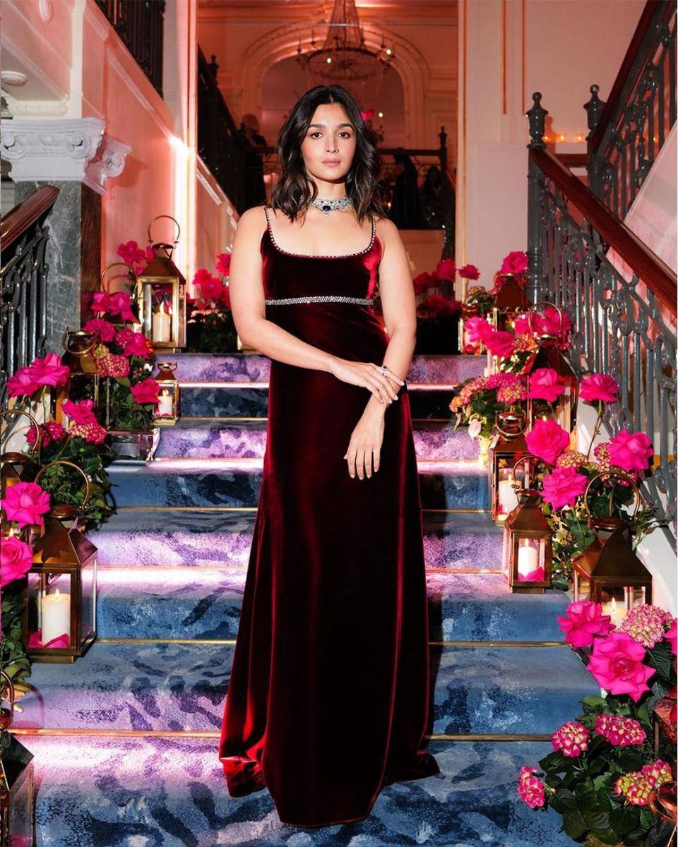 Alia Bhatt (instagram.com/aliaabhatt)