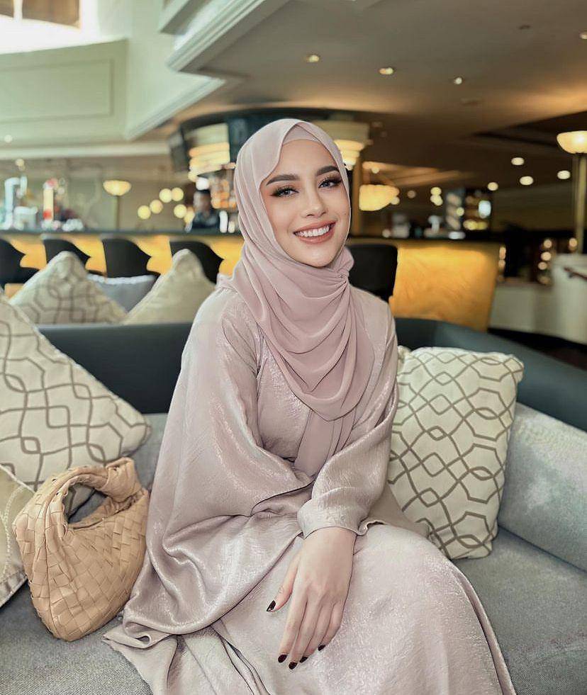 profil Emiy Aghnia (Instagram.com/emyaghnia)