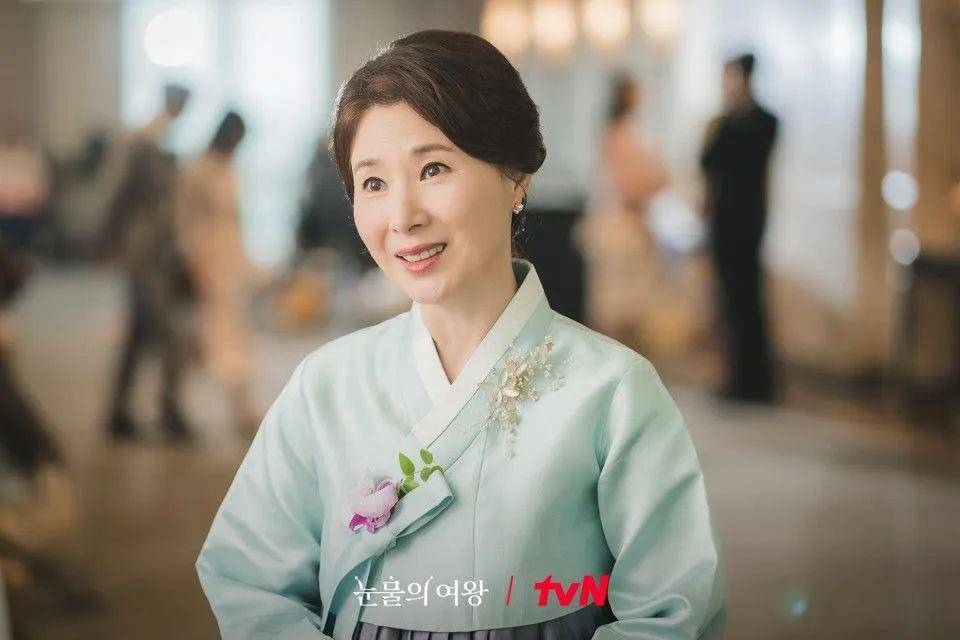 cuplikan drama Queen of Tears (instagram.com/queenofteras_tvn)
