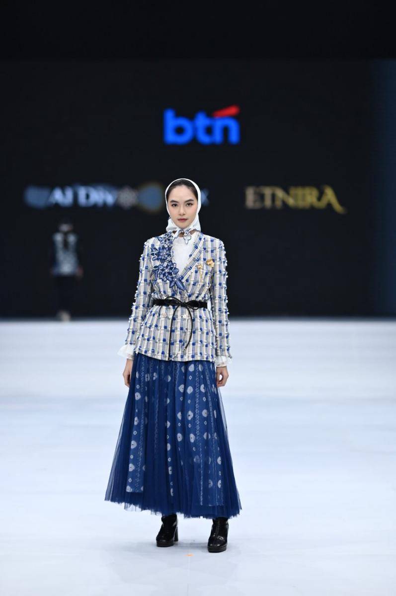 koleksi baju etnik modern di IFW 2024 (dok.Aldivo X Etnira)