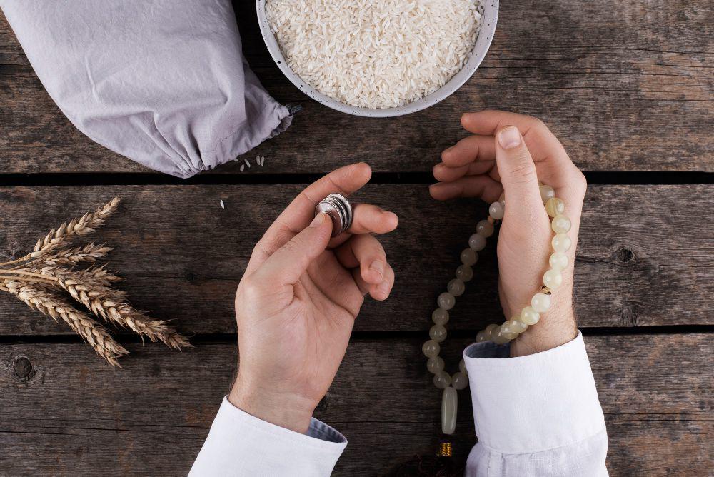 Siapa Saja yang Menjadi Tanggungan Zakat Fitrah Suami? Ini Jawabannya!