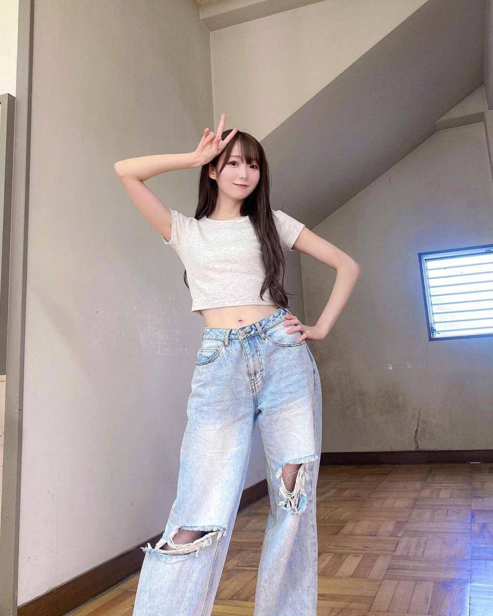 Otani Emiri (instagram.com/otani_emiri)