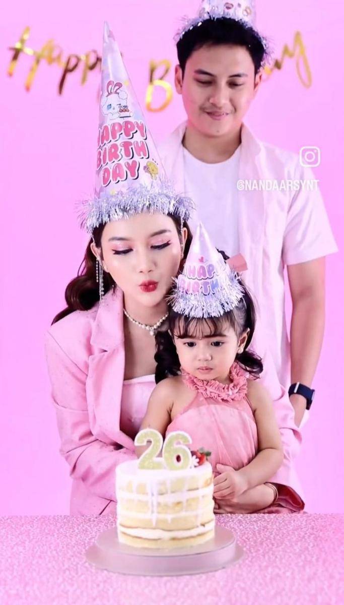 Nanda Arsyinta ulang tahun (Instagram.com/nandaarsynt)