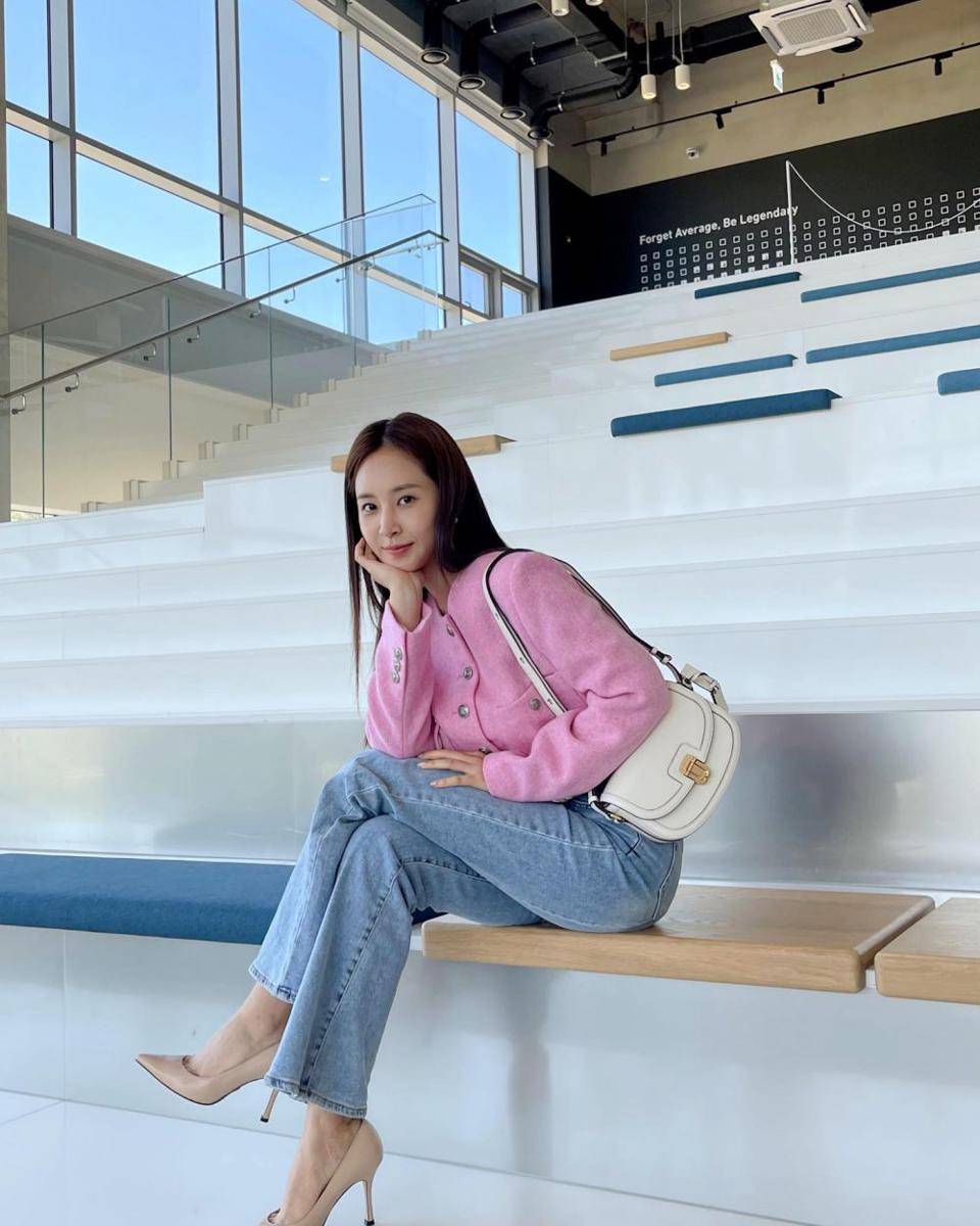 inspirasi office wear (instagram.com/yulyulk)