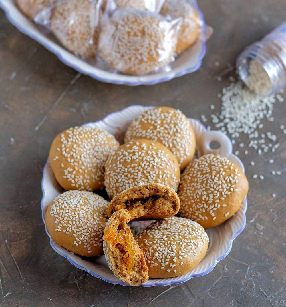 bong li pian (instagram.com/yuliafoods)