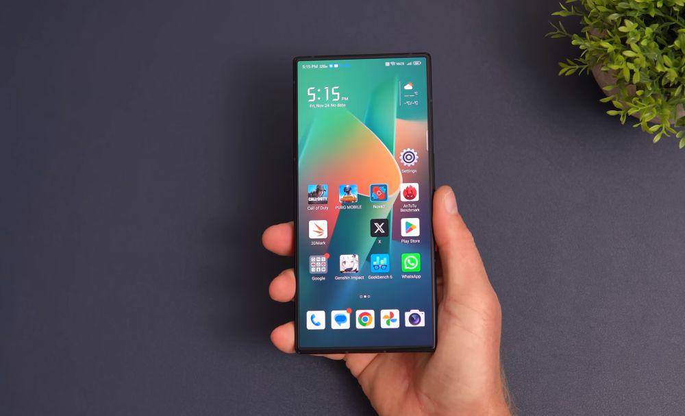 potret ZTE nubia REDMAGIC 9 Pro+ (dok. Youtube.com/TechTablets)