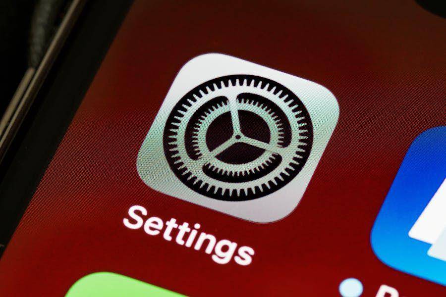 ilustrasi pengaturan iPhone (pexels.com/Brett Jordan)