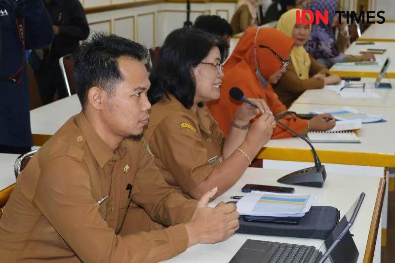 Rapat penanggulangan pengangguran dan kemiskinan tahun 2024 (IDN Times/Ervan)