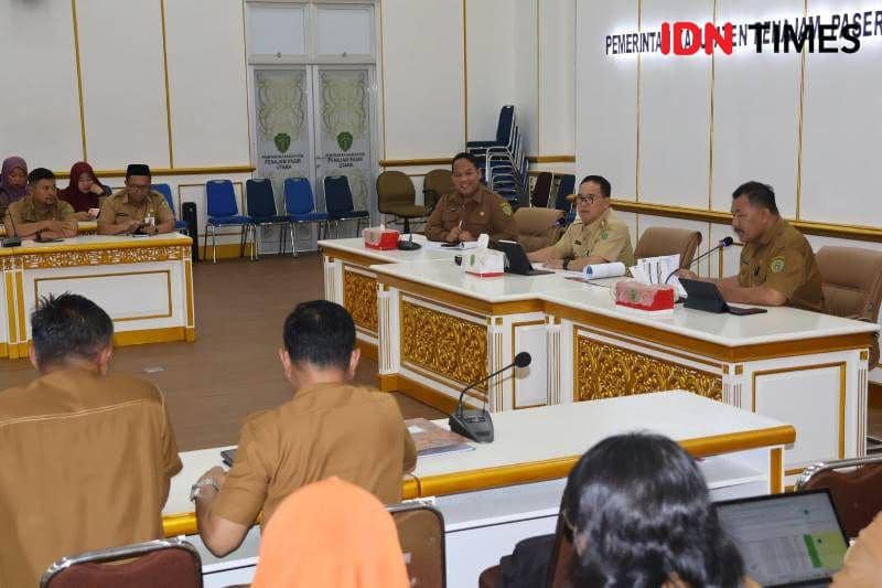 Rapat penanggulangan pengangguran dan kemiskinan tahun 2024 (IDN Times/Ervan)