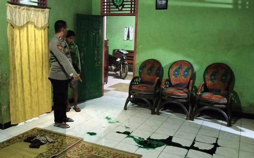 Penampakan lokasi kejadian peristiwa KDRT di Desa Bandar Agung, Desa Bandar Agung, Kecamatan Bandar Sribhawono, Lampung Timur. (Dok. Polres Lampung Timur).