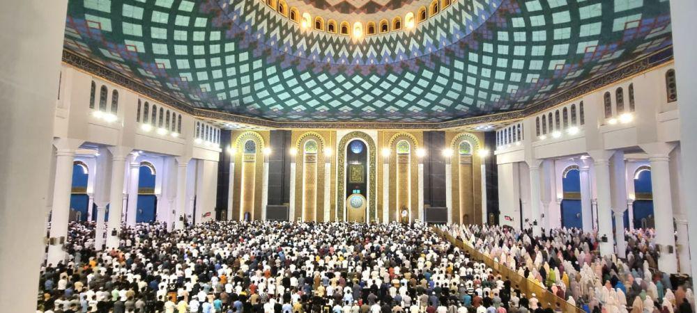 Qiyamul Lail di Masjid Al Akbar Surabaya, Simak Panduan Lokasinya