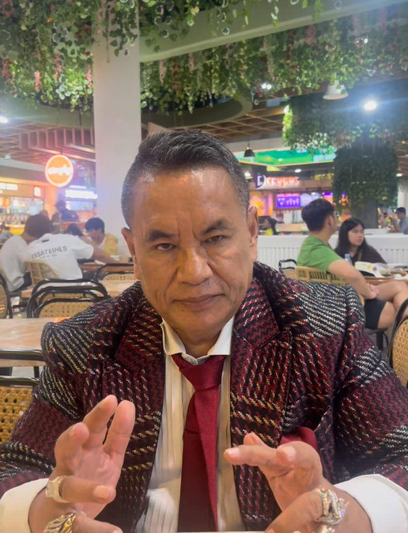 kronologi uang Hotman Paris diduga dibawa kabur oleh mantan manajer (Instagram.com/hotmanparisofficial)