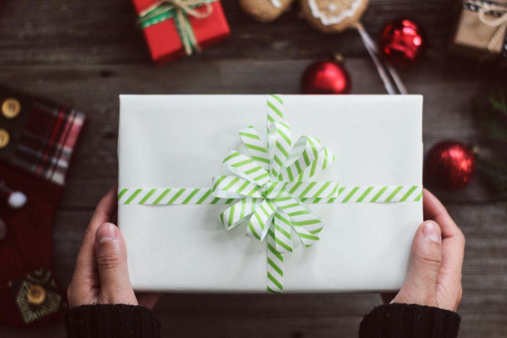7 Cara Kreatif Membungkus Kado dengan Bahan Daur Ulang, Bagus Banget!