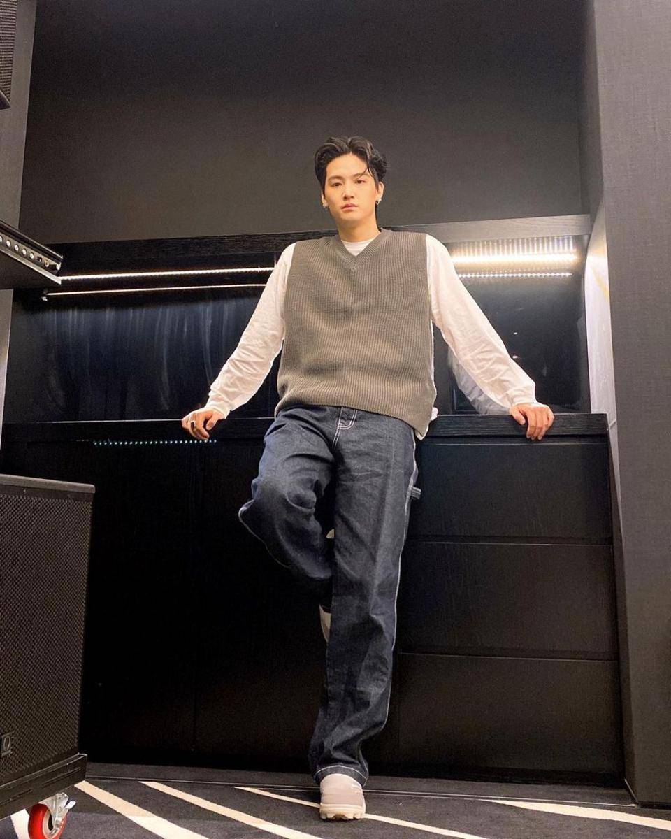outfit bukber ala Jay B GOT7 (instagram.com/jaybnow.hr)