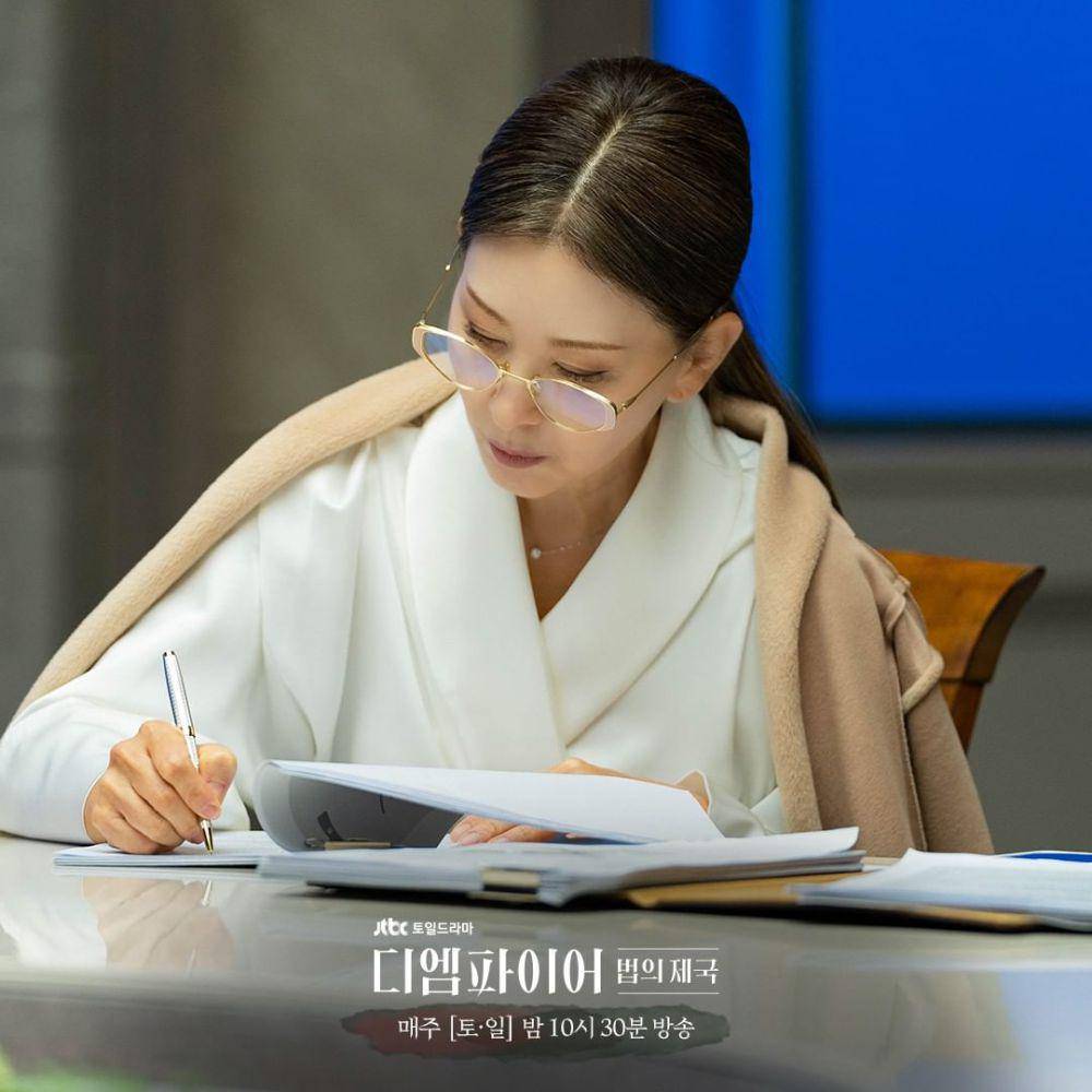 potret Lee Mi Sook (instagram.com/jtbcdrama)