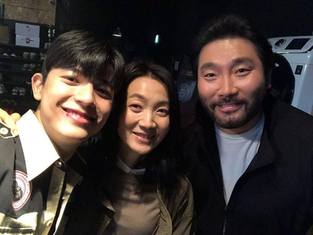 di balik layar drama Revenge of Others (instagram.com/kimjooryoung)