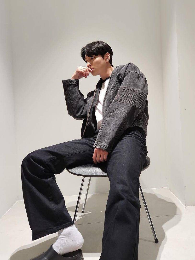 potret Zuho SF9 (instagram.com/zuuuuu_oh)