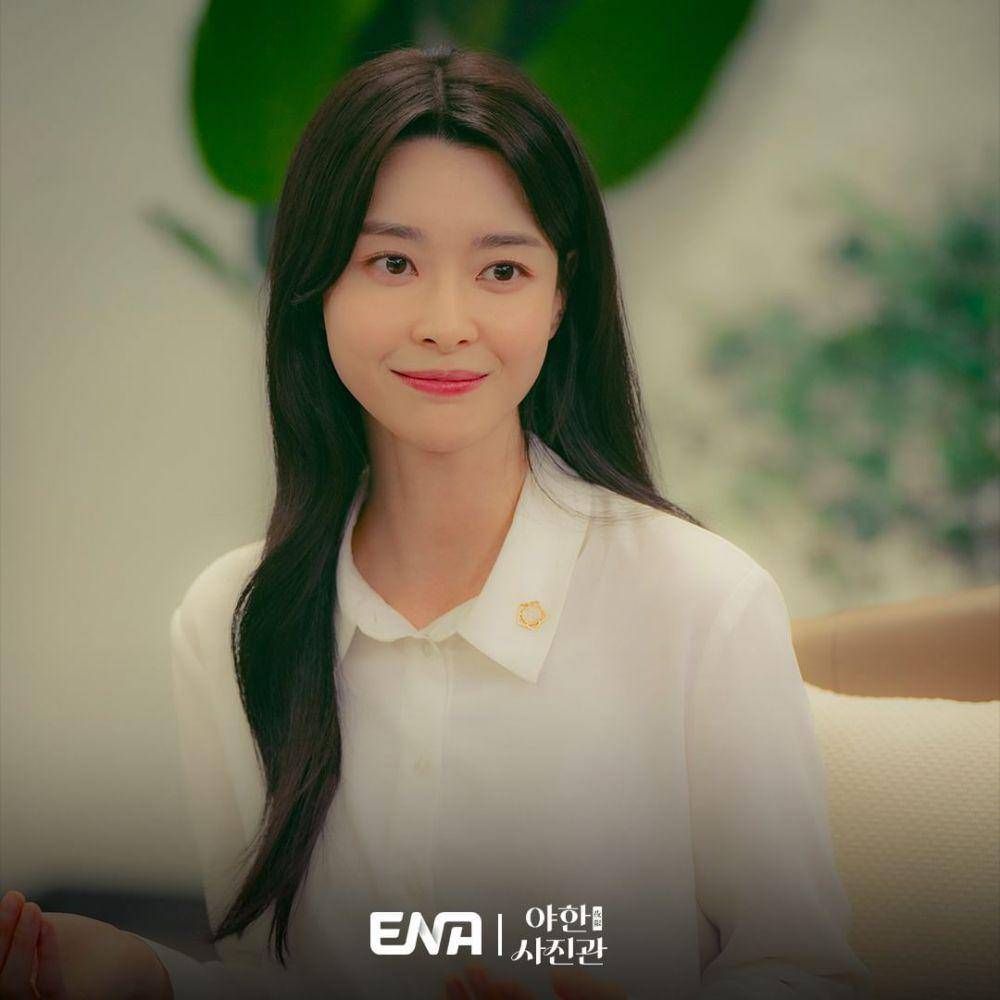 potret Kwon Na Ra di drakor Midnight Studio (instagram.com/channel.ena.d)