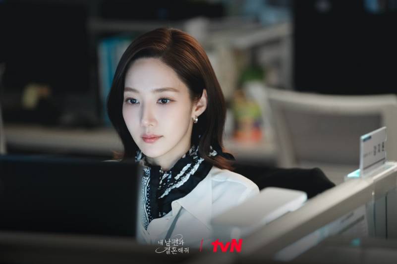 Park Min Young di drama Marry My Husband (Dok. tvN/Marry My Husband)