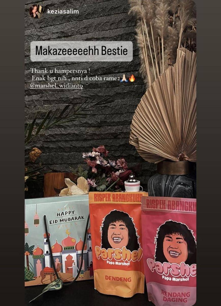 Hampers Lebaran para artis (instagram.com/Keziasalim)