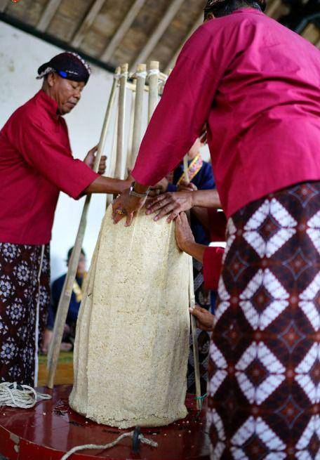 Upacara adat Numplak Wajik (dok. kratonjogja.id)