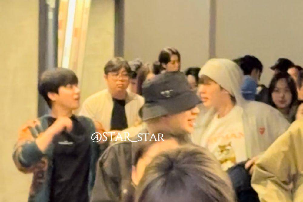 potret B.I di premier film JUNE Again 1997 bareng member iKON (x.com/star_star1219)