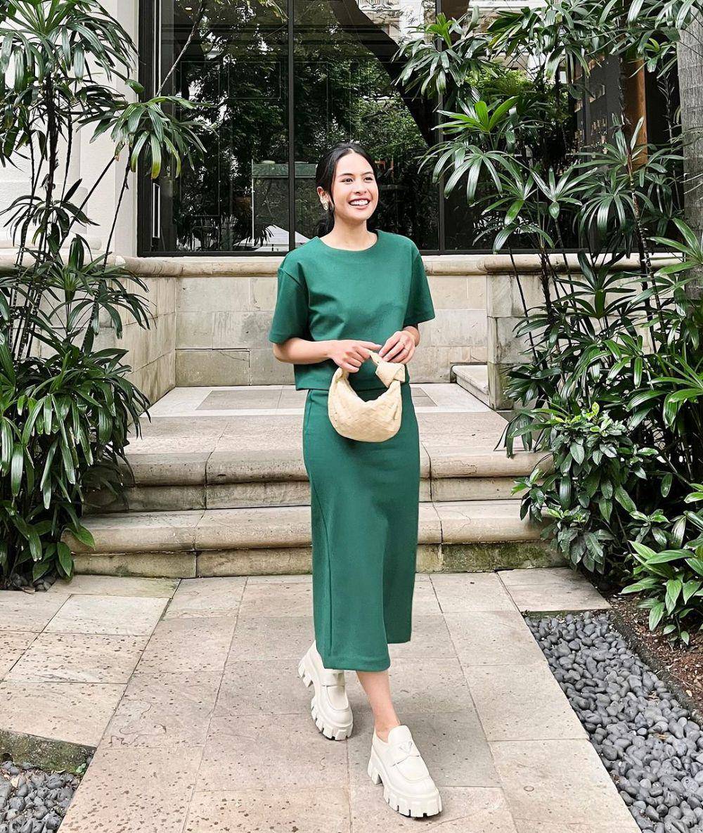 outfit non hijab untuk silaturahmi lebaran (instagram.com/maudyayunda)