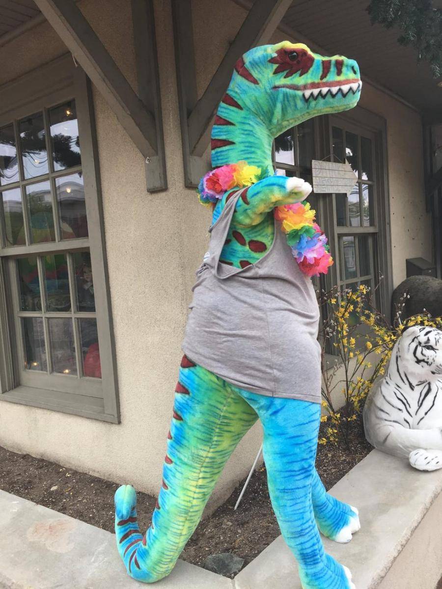foto kocak berhubungan dengan dinosaurus (reddit.com/user/Millymoo444)