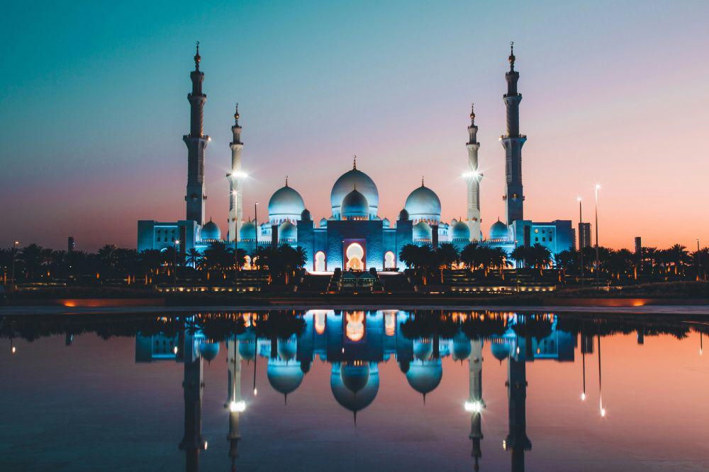 5 Amalan untuk Meraih Malam Lailatul Qadar, Lakukan Yuk!