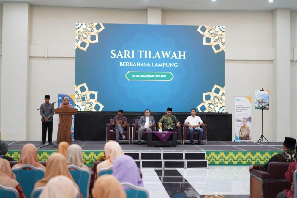 Mahasiswa UIN Raden Intan Baca Sari Tilawah Alquran Berbahasa Lampung