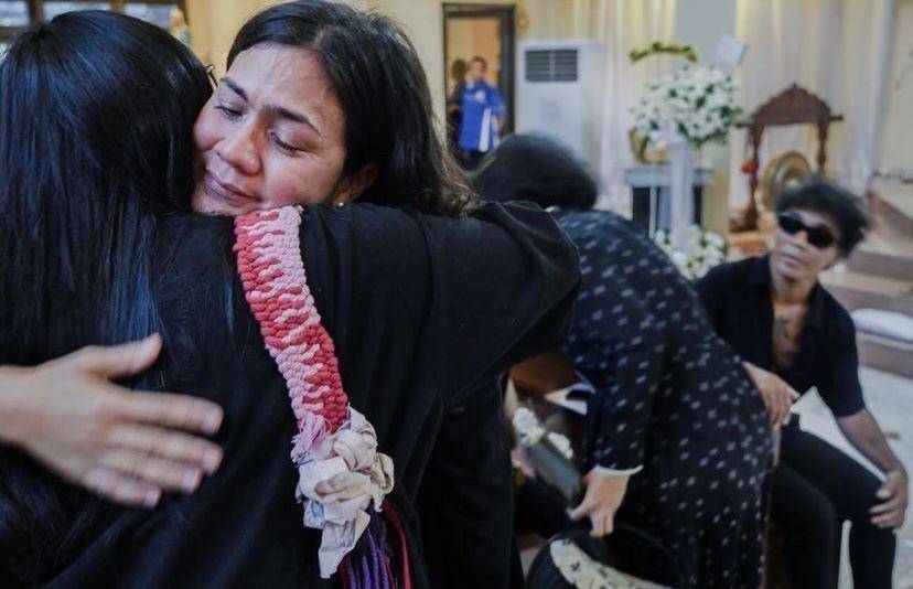 potret Kaka Slank hadiri acara mengenang kematian ibu mertuanya (Instagram.com/nataschaule)