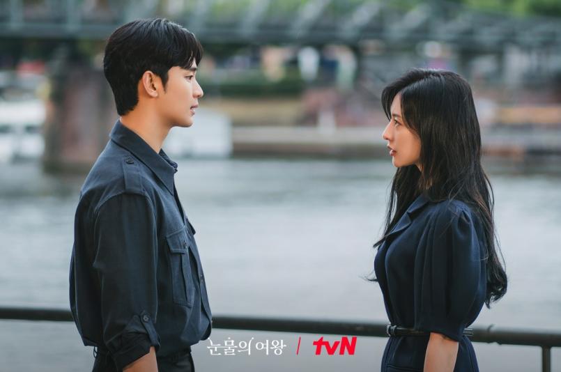7 Bukti Kesetiaan Cinta Baek Hyun Woo pada Hae In di Queen of Tears