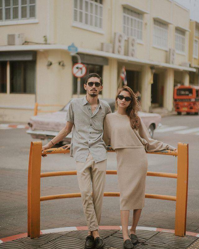 Potret couple pose ala Syafira dan suami (instagram.com/syafira_hdd)