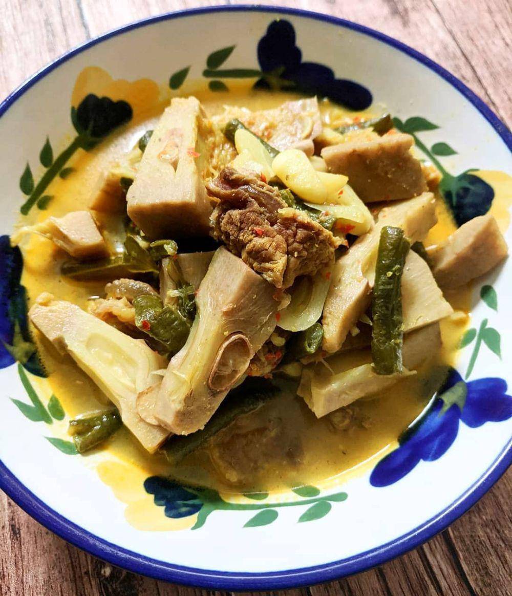 Sayur nangka (instagram.com/yanesthi)