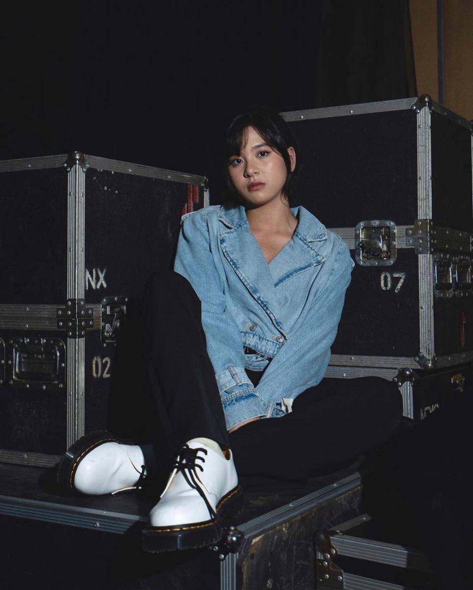 Zee JKT48 (instagram.com/jkt48.zee)