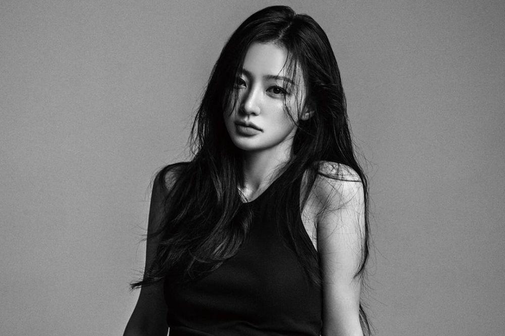 Agensi Benarkan Song Ha Yoon Dikeluarkan dari Sekolah karena Bullying