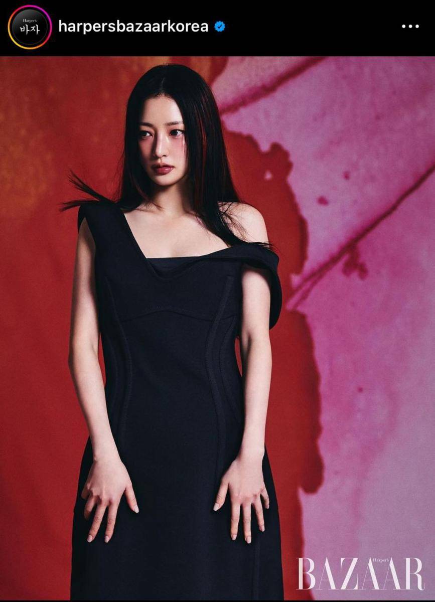 OOTD dan Makeup Song Ha Yoon (instagram.com/harpersbazaarkorea)