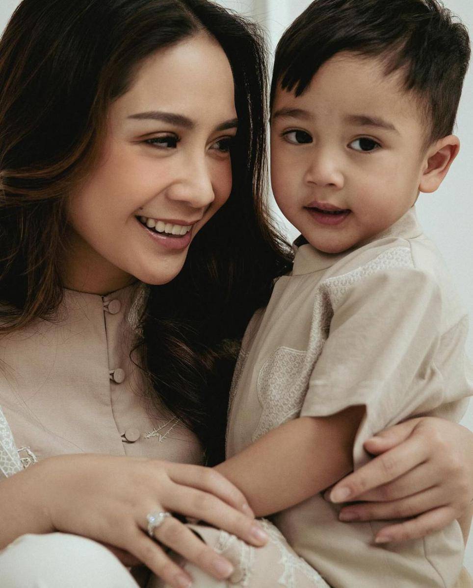 potret keluarga Raffi Ahmad (instagram.com/raffinagita1717)