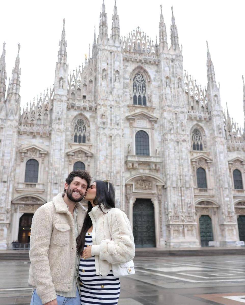 Alanna Panday dan suami (instagram.com/alannapanday)