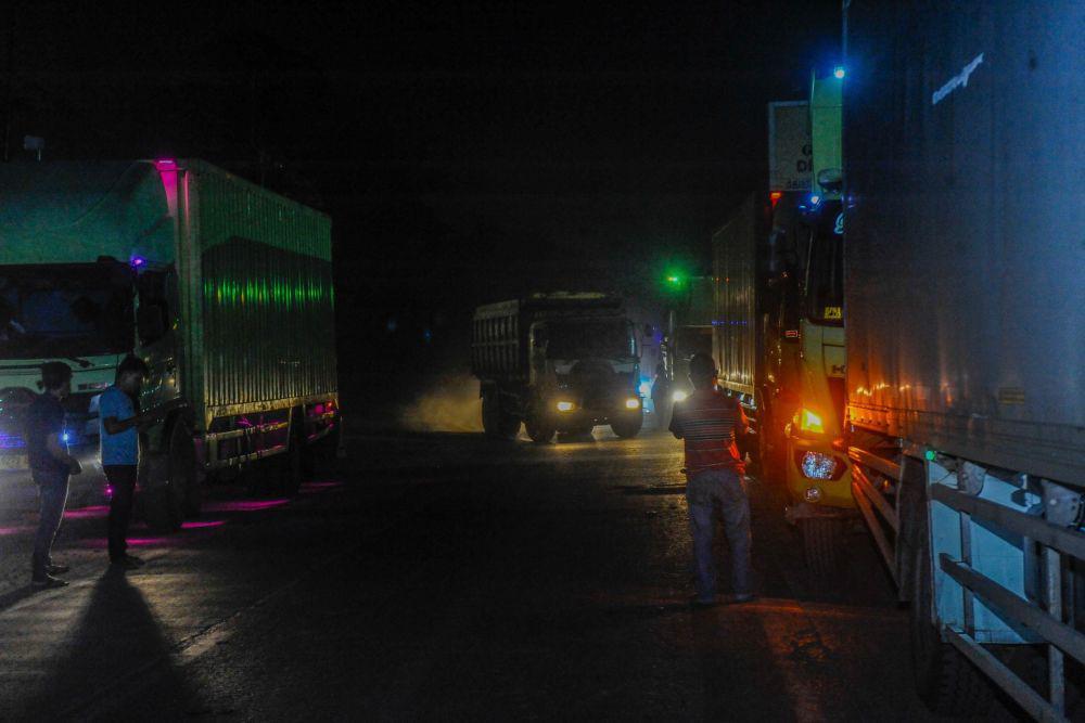Kapolres Muara Enim Imbau Pemudik Tak Saling Mendahului di Perlintasan