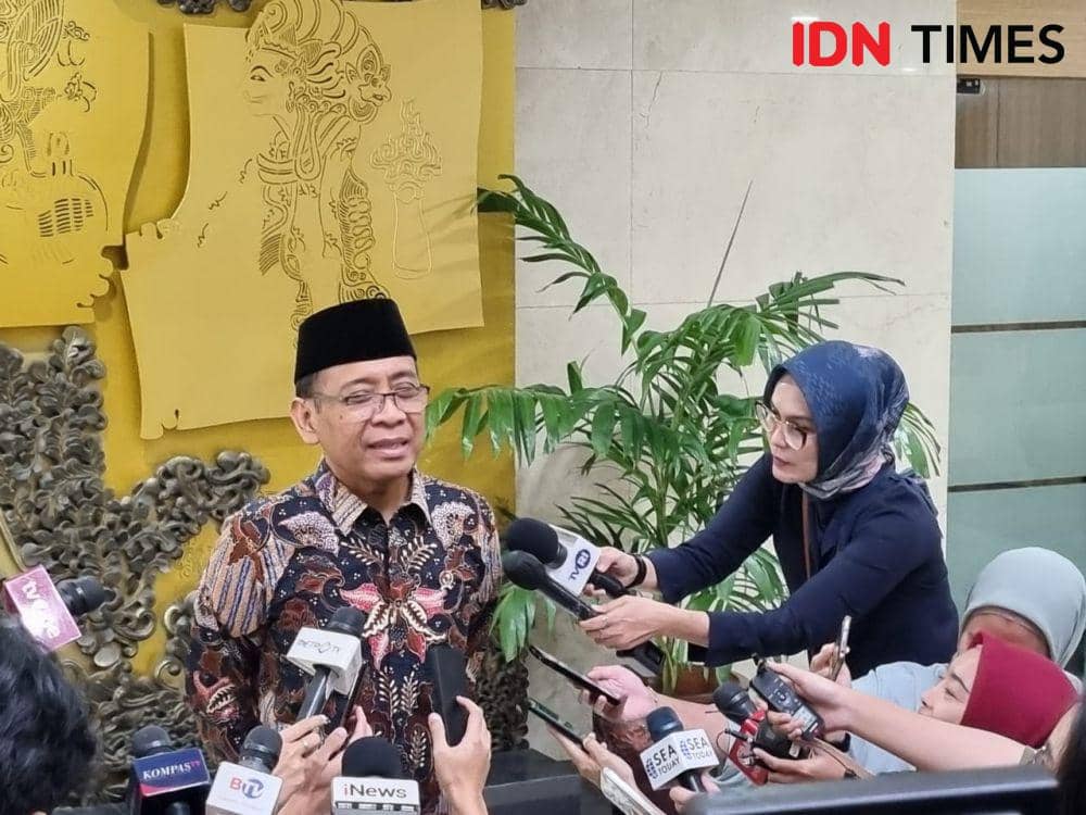 Profil Pratikno, Anak Desa Dipercaya Jadi Menteri Jokowi dan Prabowo 