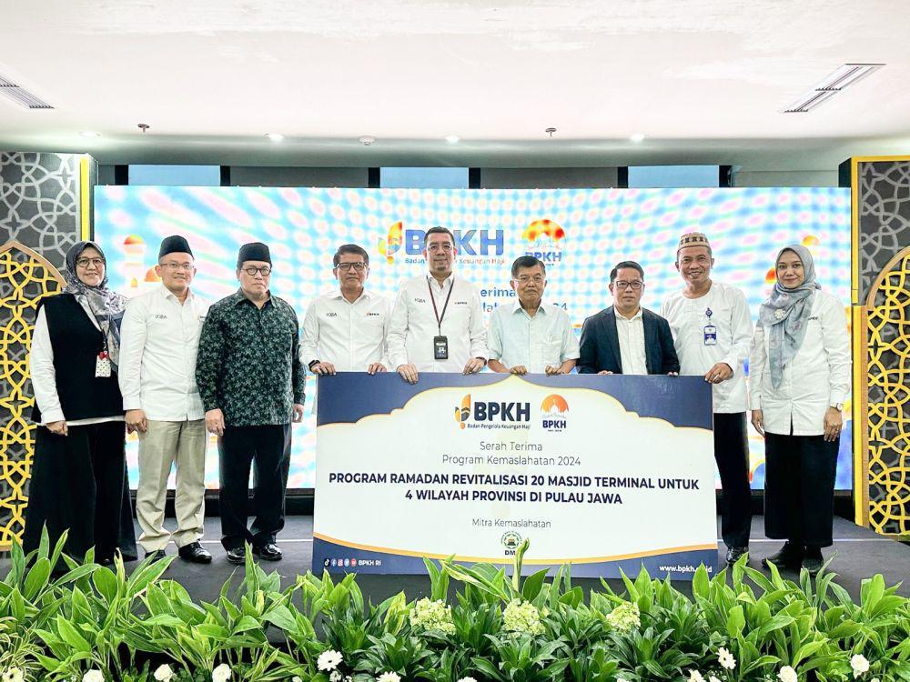Jelang Arus Mudik, BPKH Bareng DMI Revitalisasi Masjid di Terminal