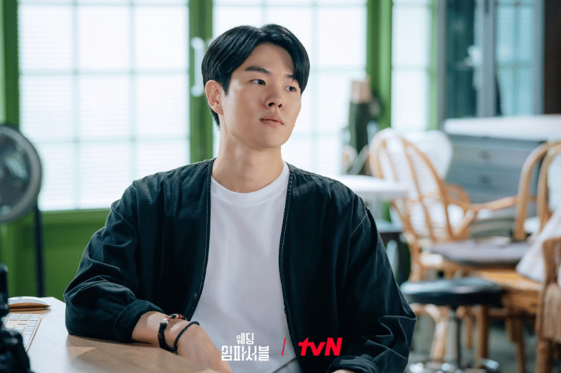 Shin Yong Beom di drama Wedding Impossible (Dok. tvN/Wedding Impossible)